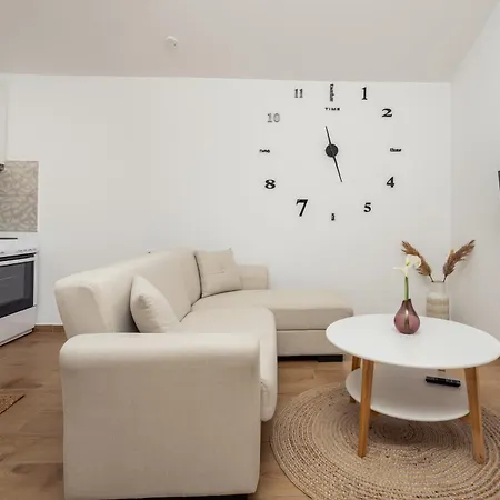Destinys Village Ii Apartment